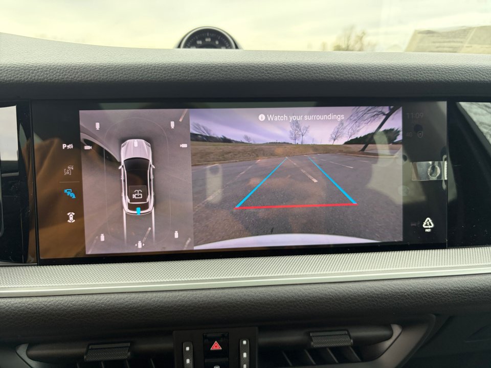 New 2026 Porsche Cayenne Coupe AWD/4WD image 23