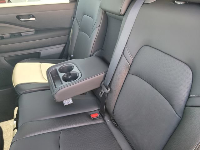 New 2026 Nissan Pathfinder SL w/ Cargo Package AWD/4WD image 9