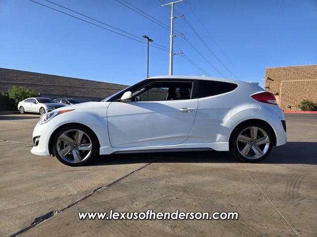 Used 2015 Hyundai Veloster Turbo FWD image 3