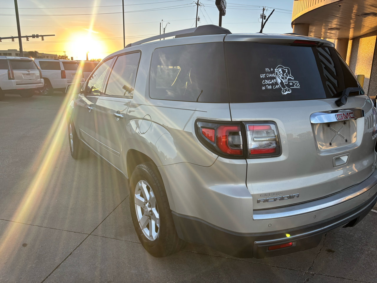 Used 2013 GMC Acadia SLE image 4