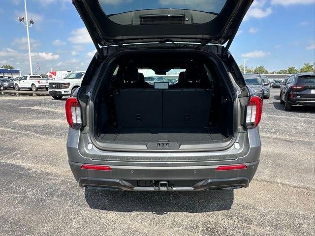 New 2025 Ford Explorer ST-Line w/ Premium Package image 8