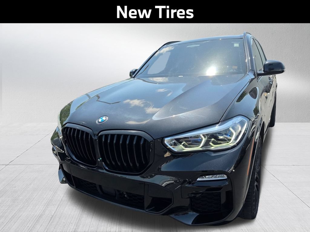 Used 2021 BMW X5 M50i w/ Executive Package AWD/4WD image 3