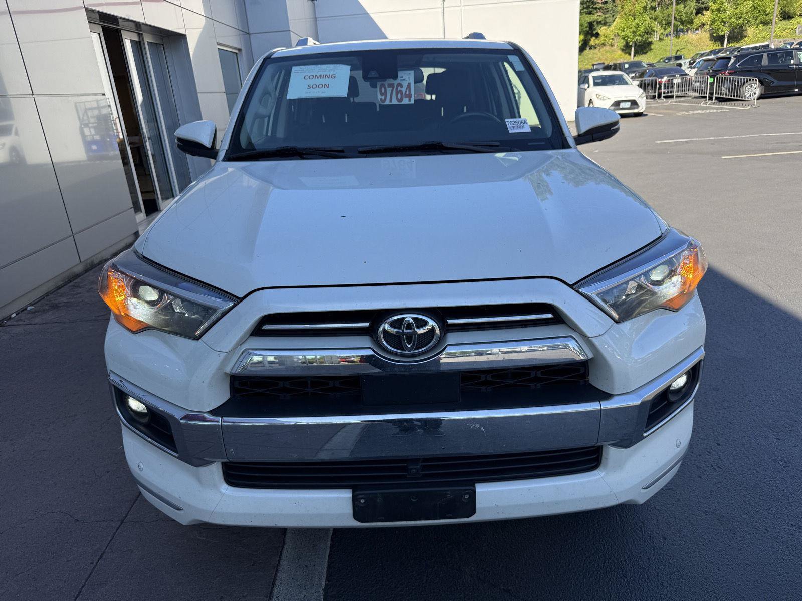 Used 2023 Toyota 4Runner Limited AWD/4WD image 8