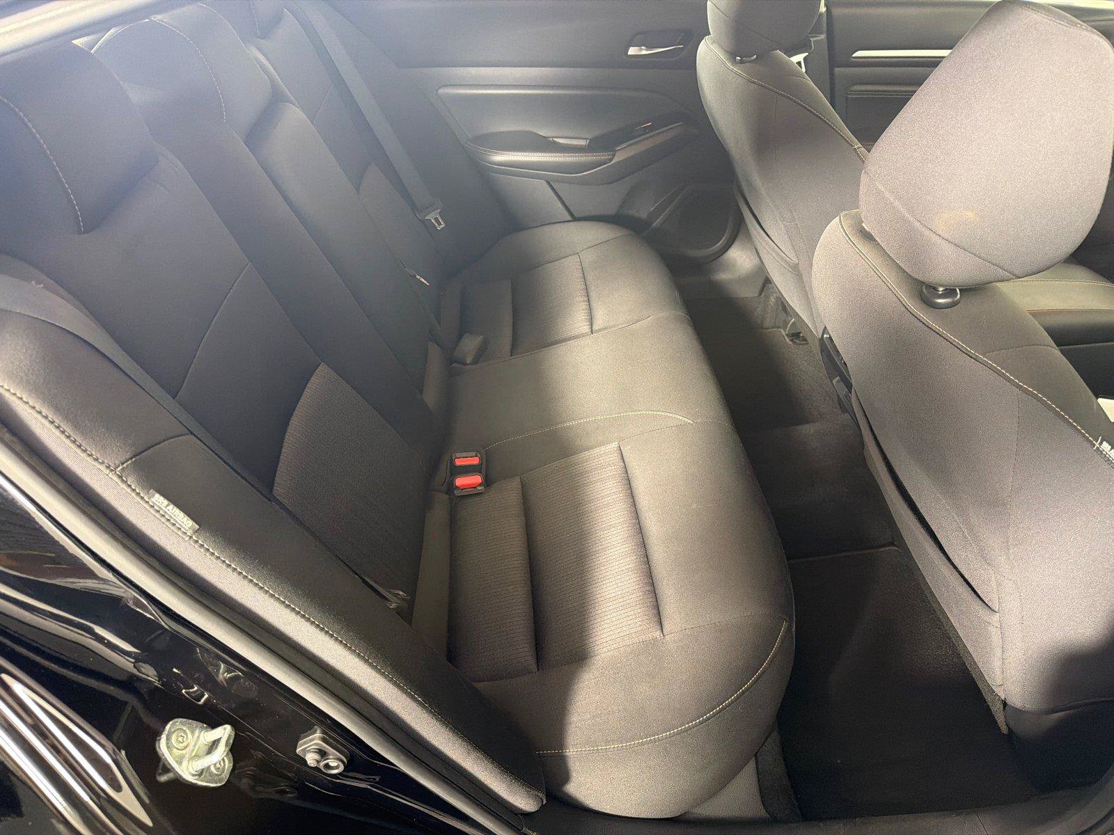 Used 2020 Nissan Altima 2.5 SV FWD image 15