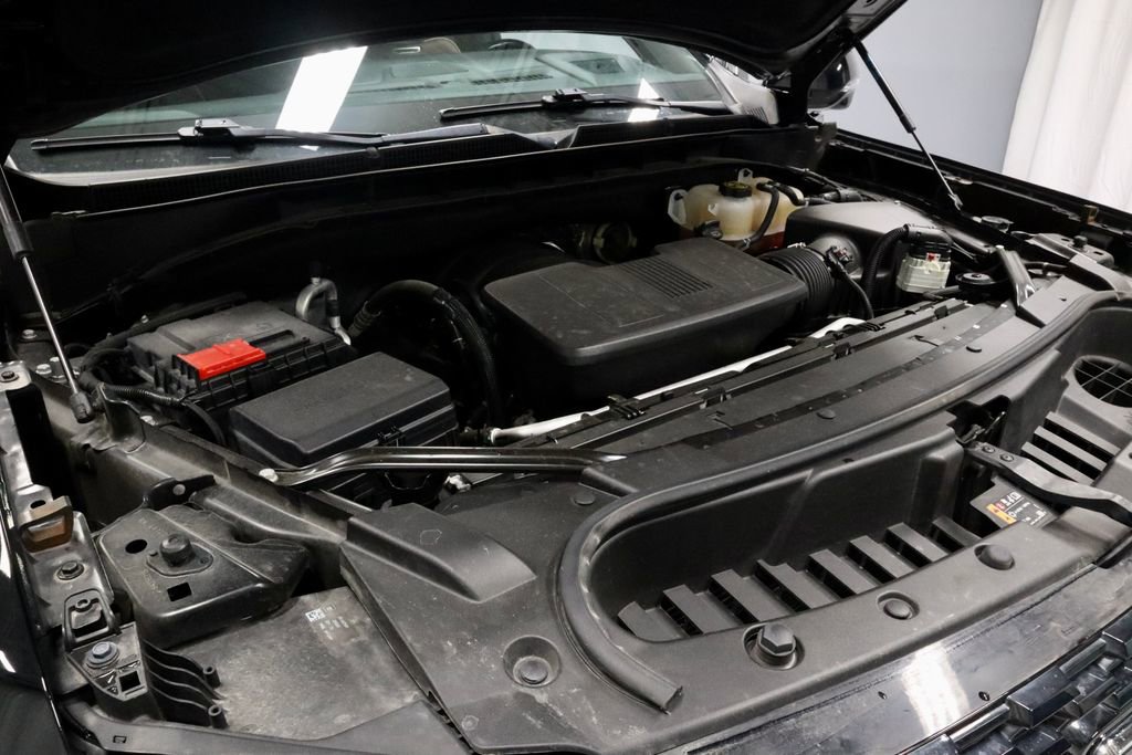 Used 2023 GMC Yukon Denali Ultimate AWD/4WD image 17