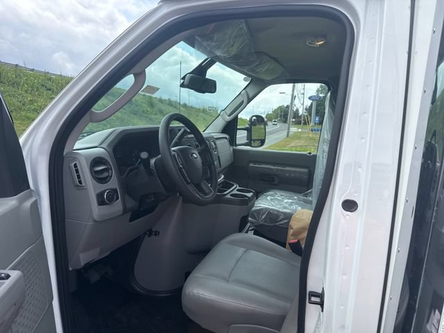 New 2027 Ford E-450 and Econoline 450 Super Duty w/ Power Equipment Group RWD image 11
