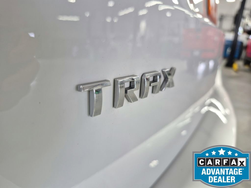Used 2017 Chevrolet Trax LS FWD image 25