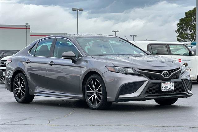 Certified 2022 Toyota Camry SE FWD image 5