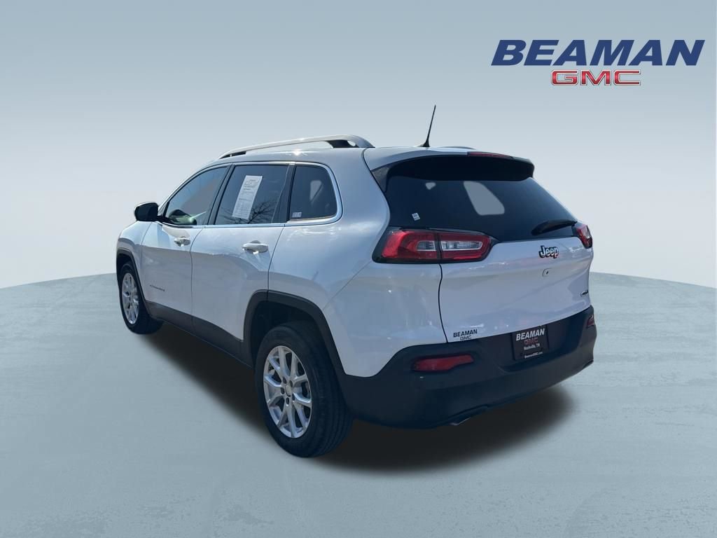 Used 2018 Jeep Cherokee Latitude Plus w/ Comfort/Convenience Group image 5