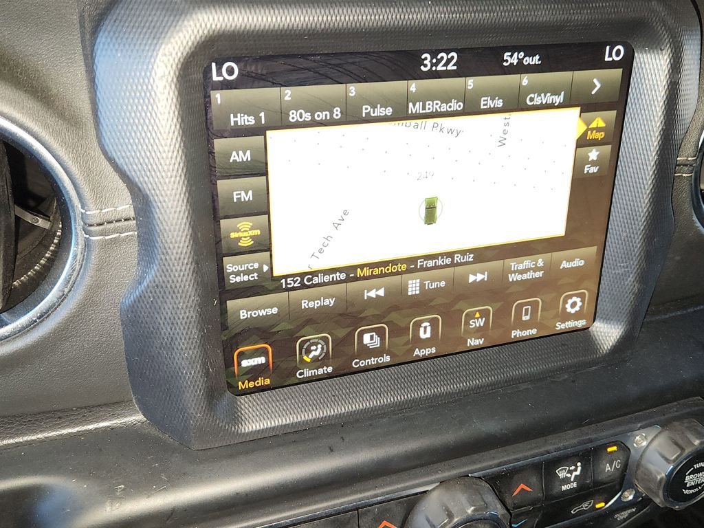 Used 2023 Jeep Wrangler Unlimited Sahara image 38