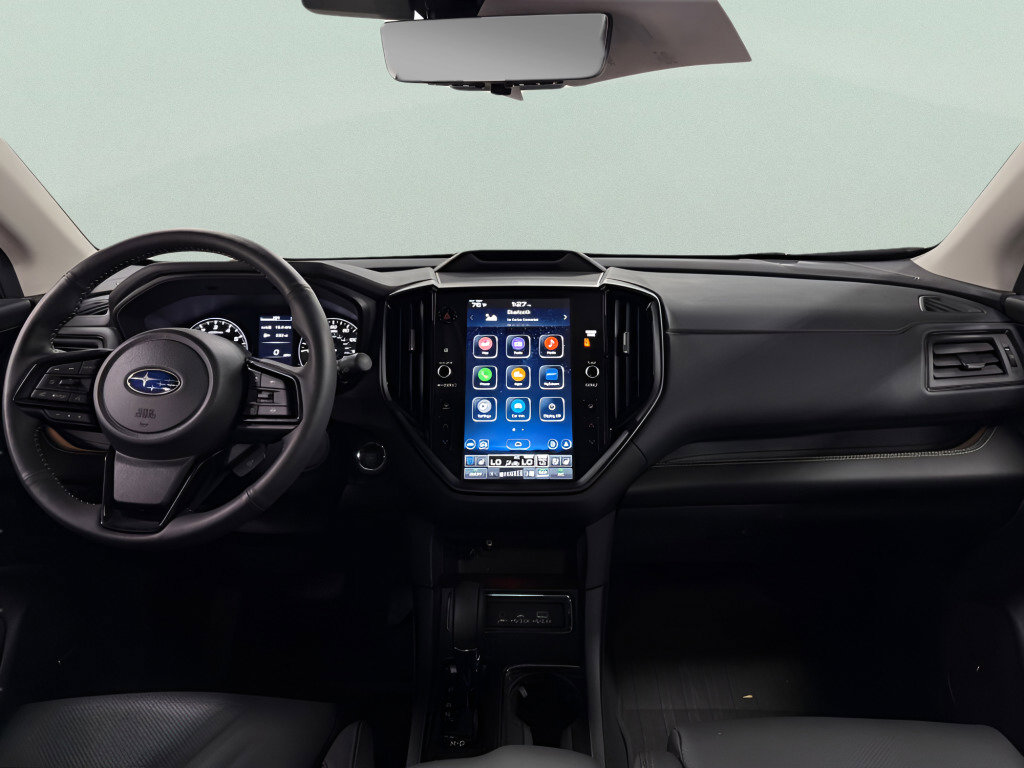 Used 2025 Subaru Ascent Bronze Edition image 11