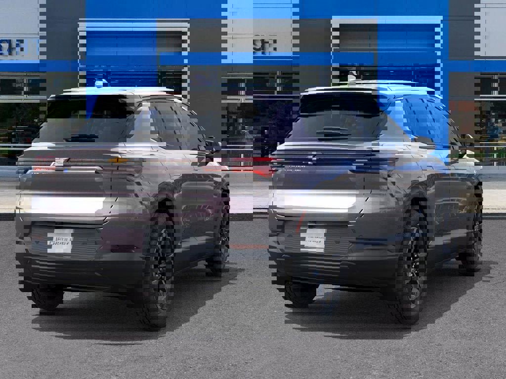 New 2026 Chevrolet Equinox EV LT image 4