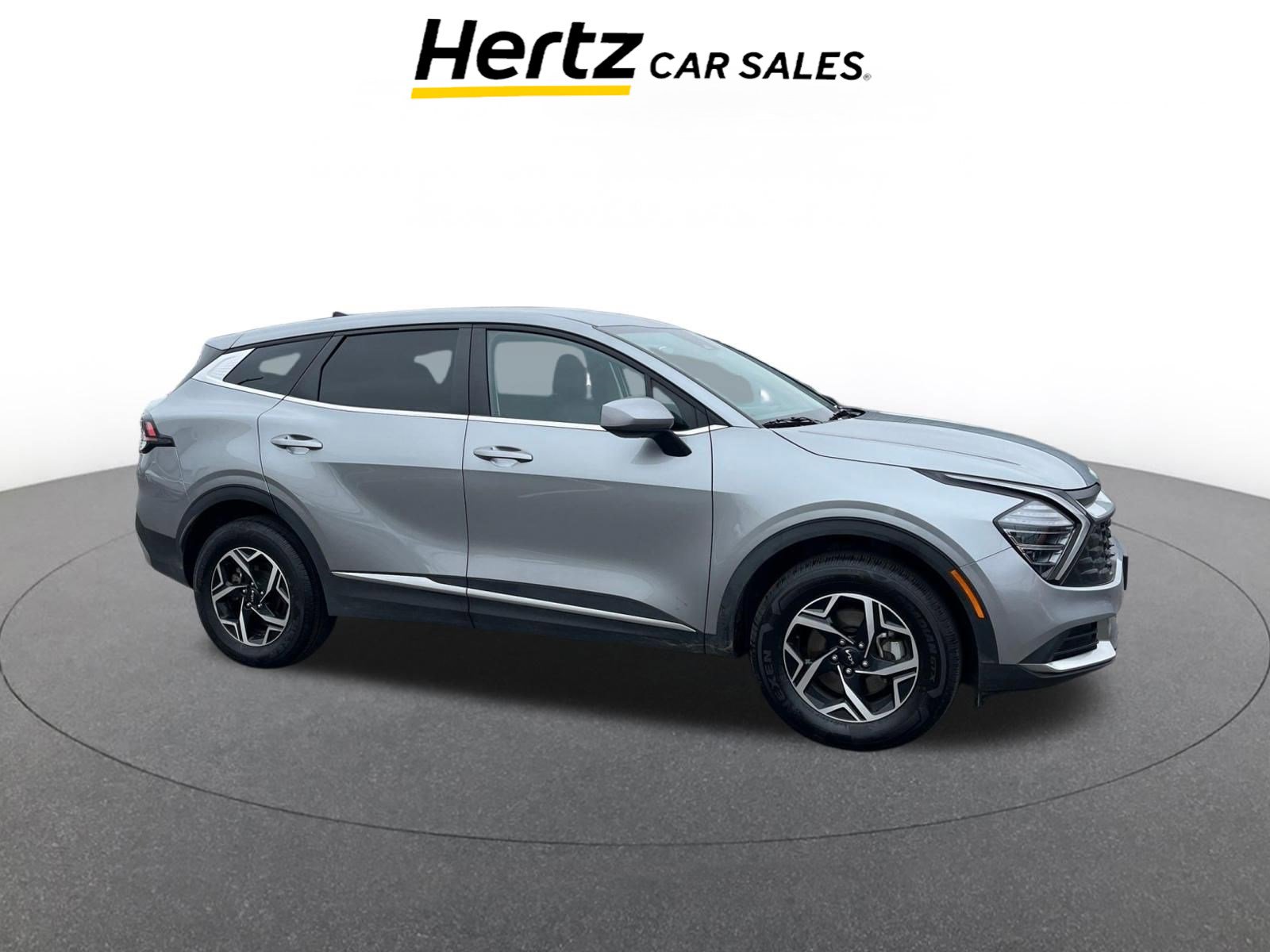 Used 2025 Kia Sportage LX image 1