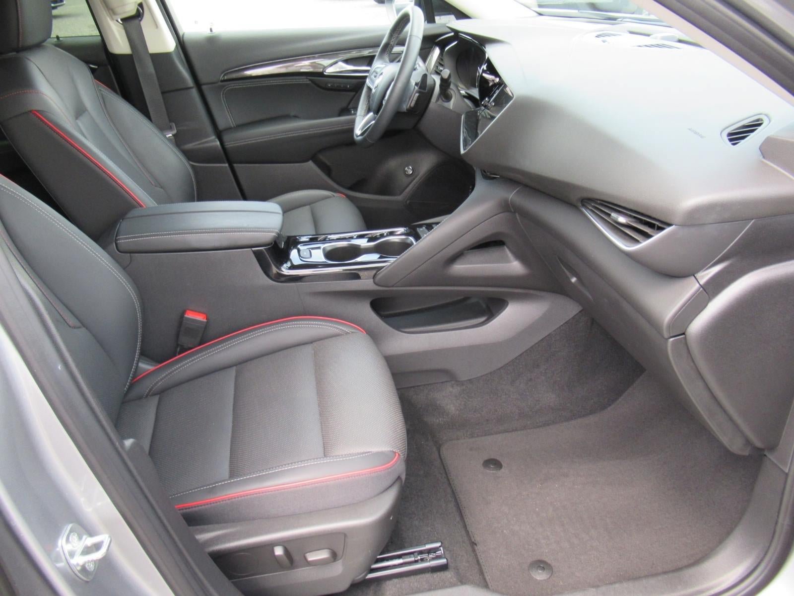 Used 2023 Buick Envision Essence w/ Sport Touring Package FWD image 10