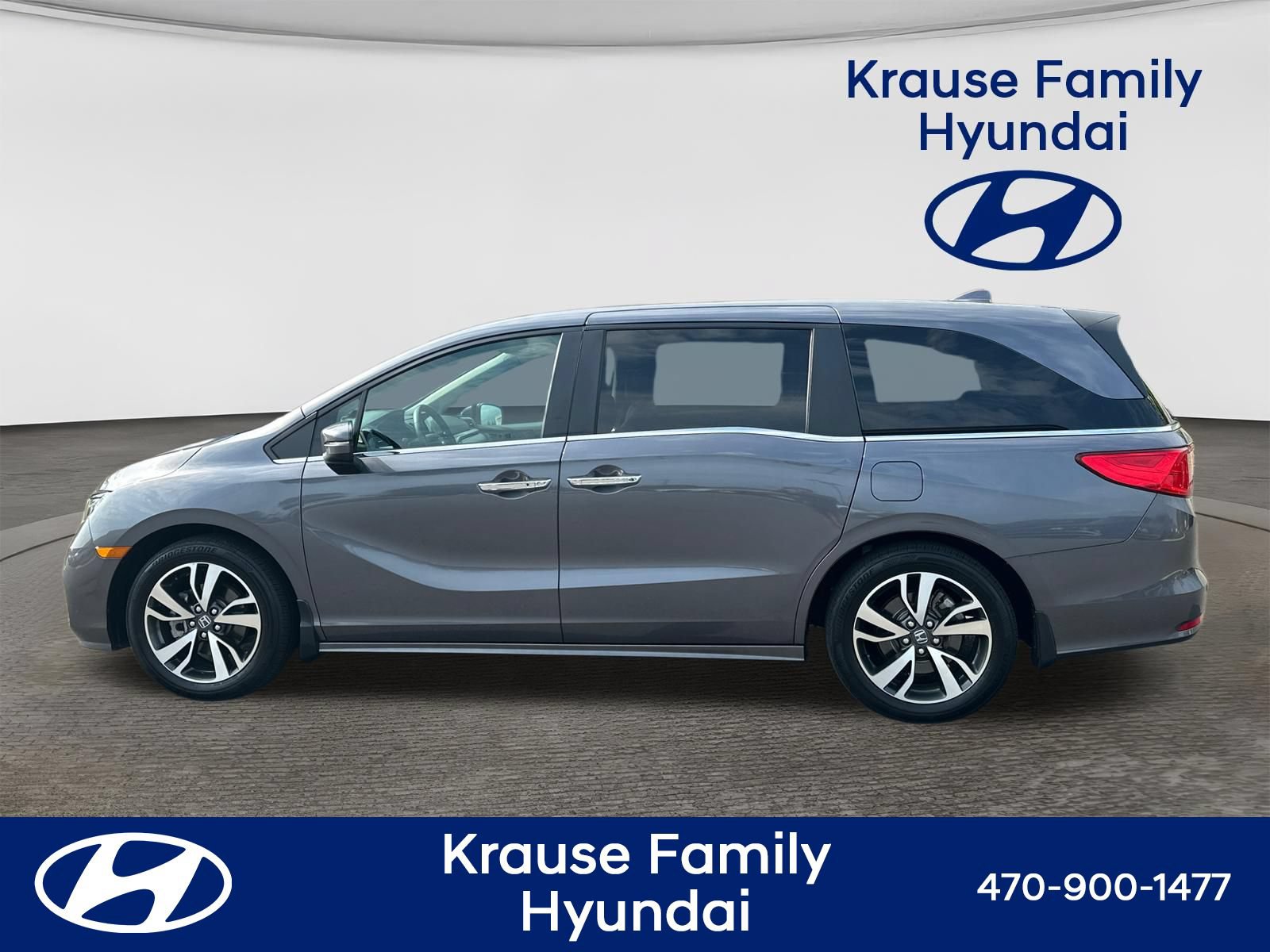 Used 2024 Honda Odyssey Touring image 4