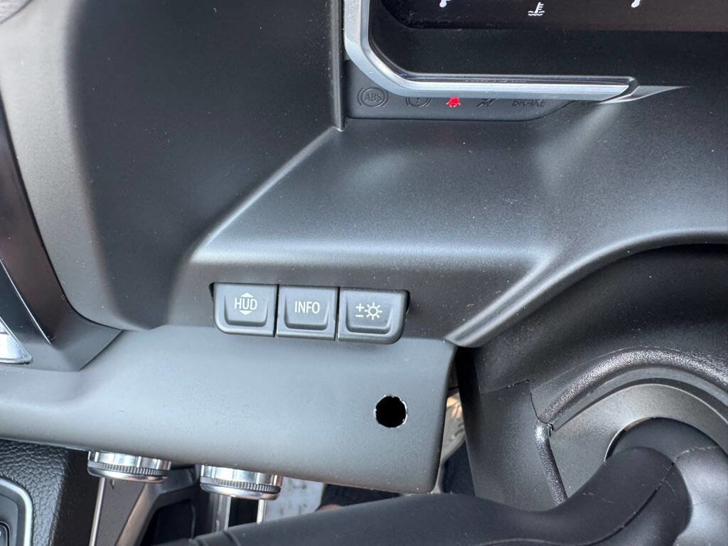 Used 2024 GMC Sierra 2500 Denali w/ Denali Reserve Package image 26