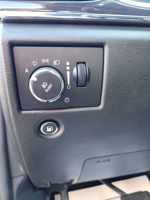 Used 2021 Jeep Grand Cherokee Overland image 21