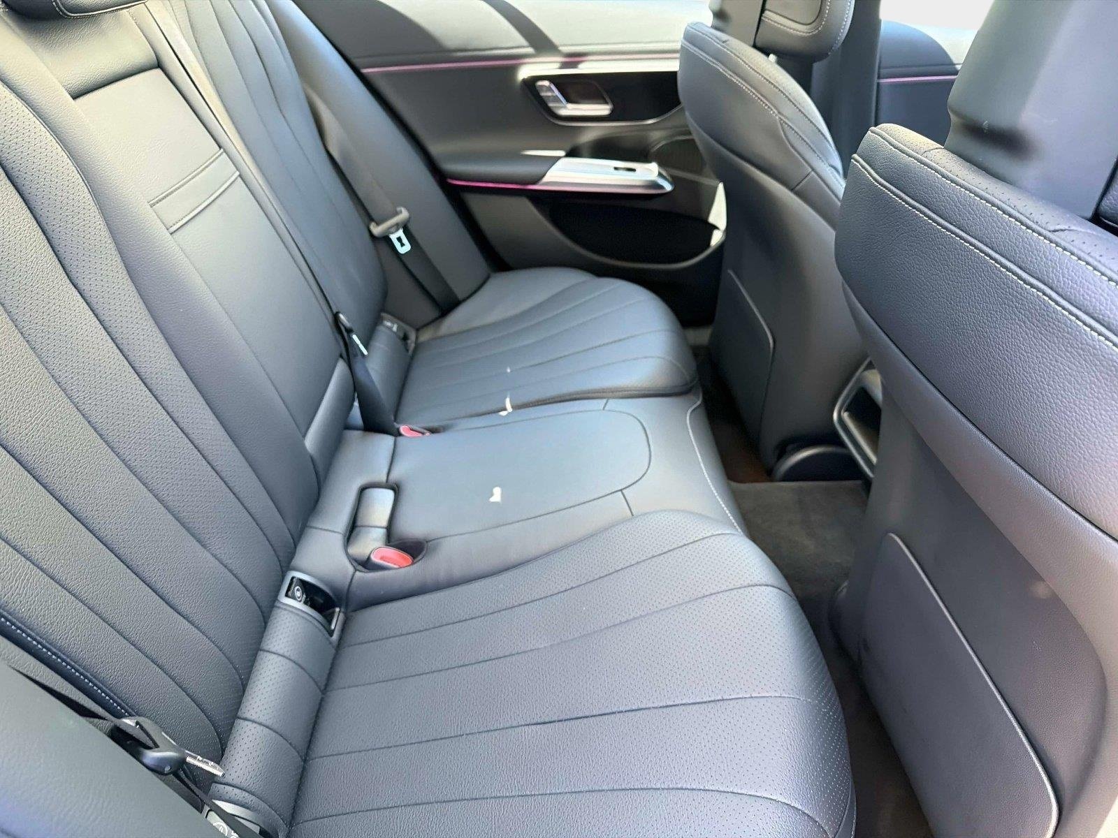 Used 2025 Mercedes-Benz E 350 Sedan image 26