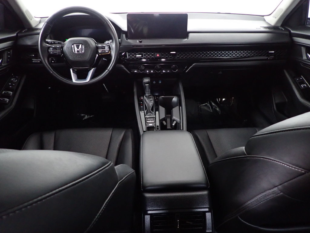 Used 2024 Honda Accord Touring image 31