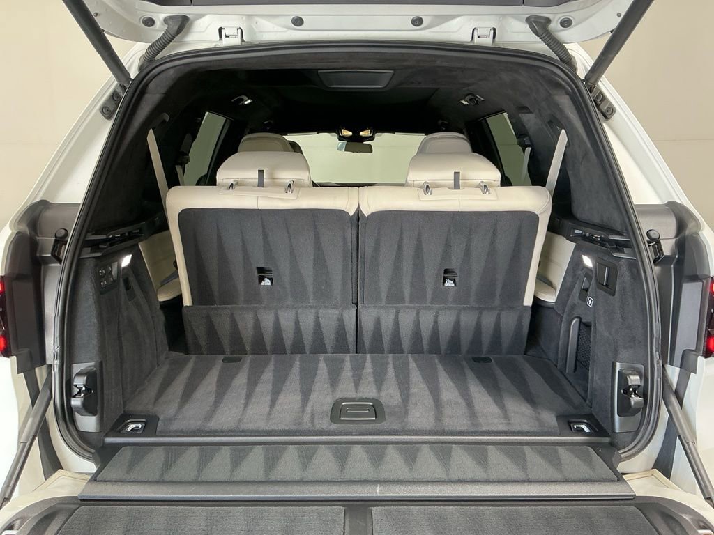 Certified 2024 BMW X7 xDrive40i image 30