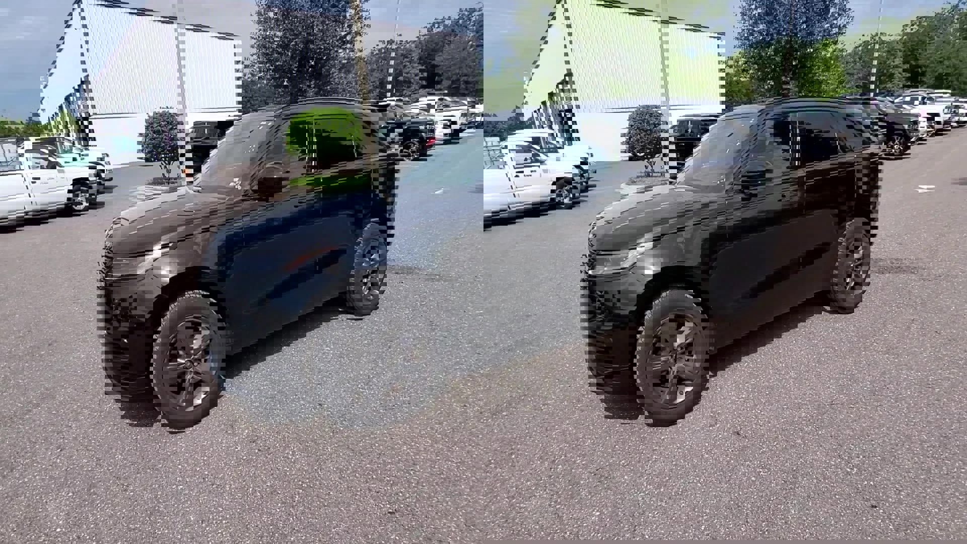 Used 2025 Land Rover Range Rover Velar Dynamic SE image 39