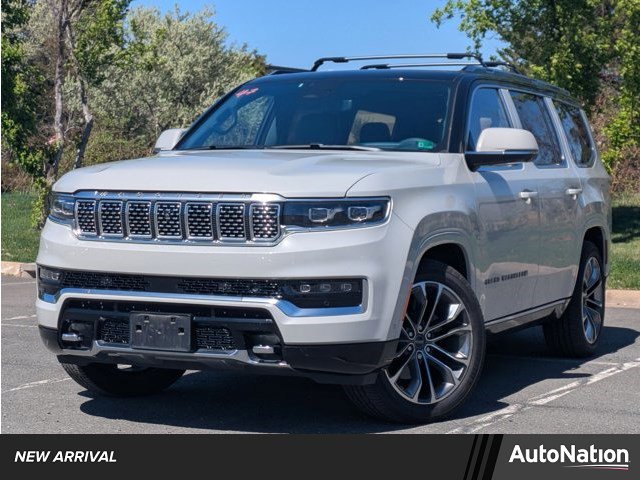 Used 2022 Jeep Grand Wagoneer Series III w/ HD Trailer Tow Package video 1