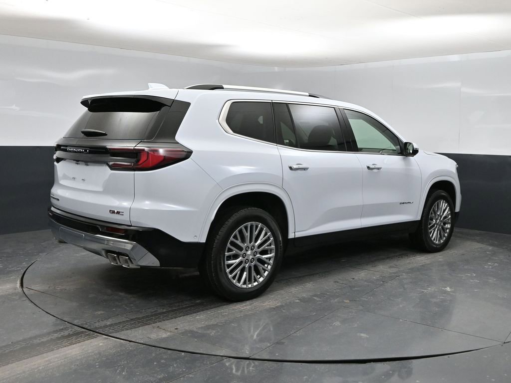 New 2026 GMC Acadia Denali w/ Super Cruise Package image 2