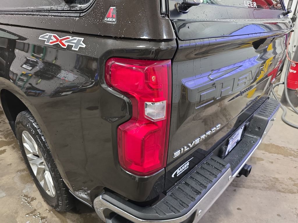 Used 2022 Chevrolet Silverado 1500 LTZ w/ Max Trailering Package image 32