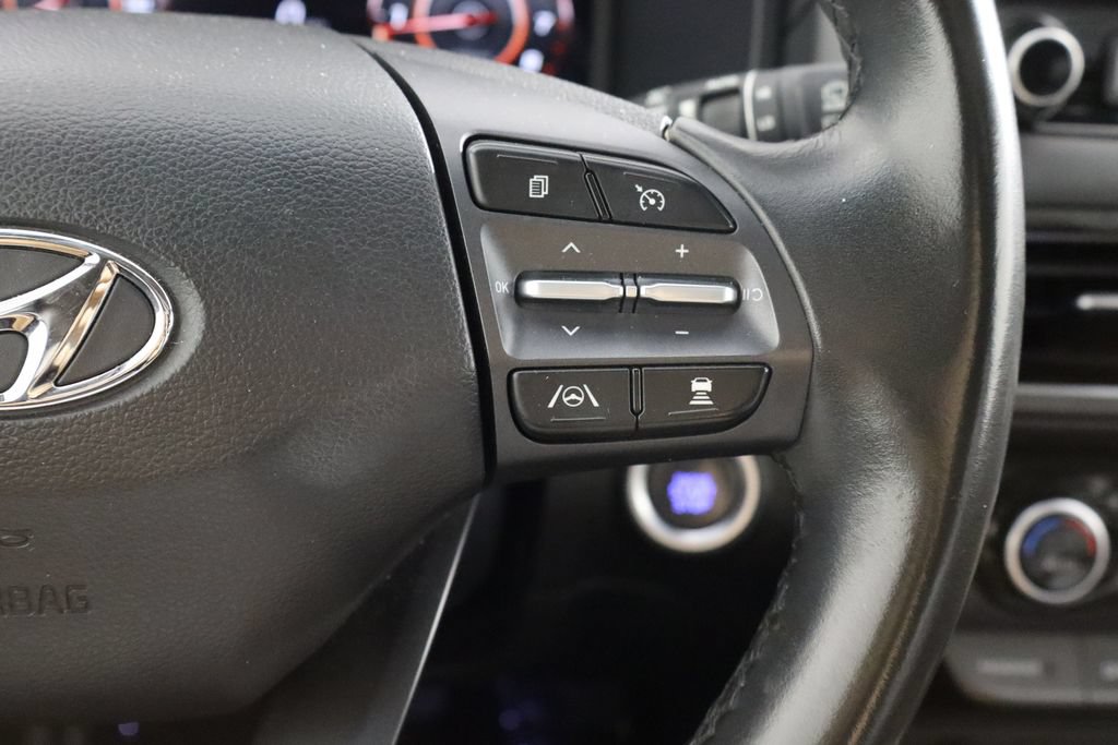 Used 2023 Hyundai Kona Limited FWD image 27