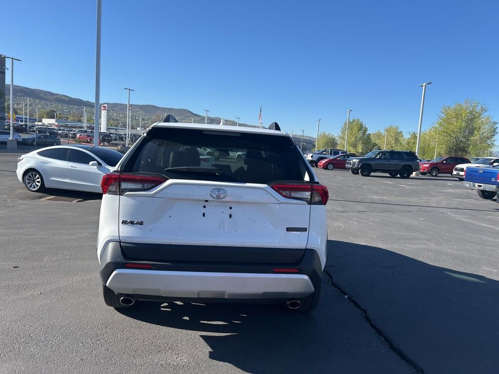 Used 2024 Toyota RAV4 Adventure AWD/4WD image 6