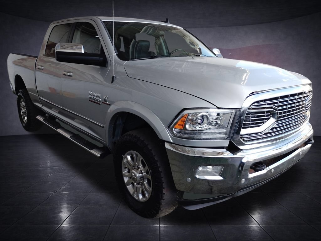 Used 2018 RAM 2500 Laramie w/ Convenience Group AWD/4WD image 7