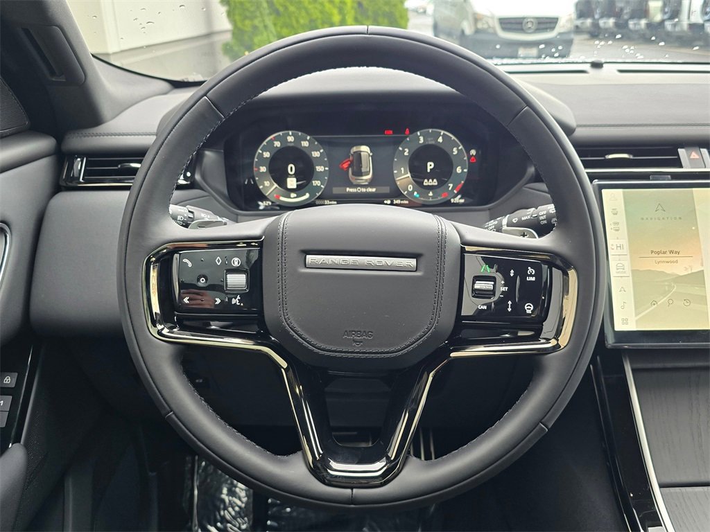 New 2026 Land Rover Range Rover Velar Dynamic SE image 11