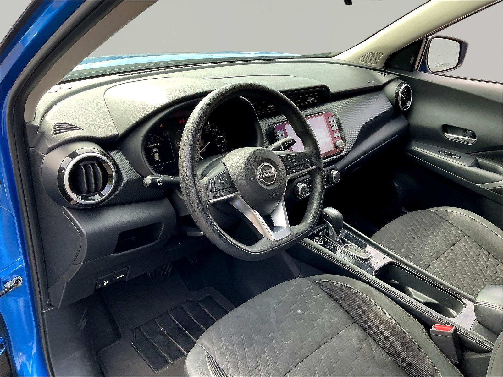 Used 2023 Nissan Kicks SV FWD image 17