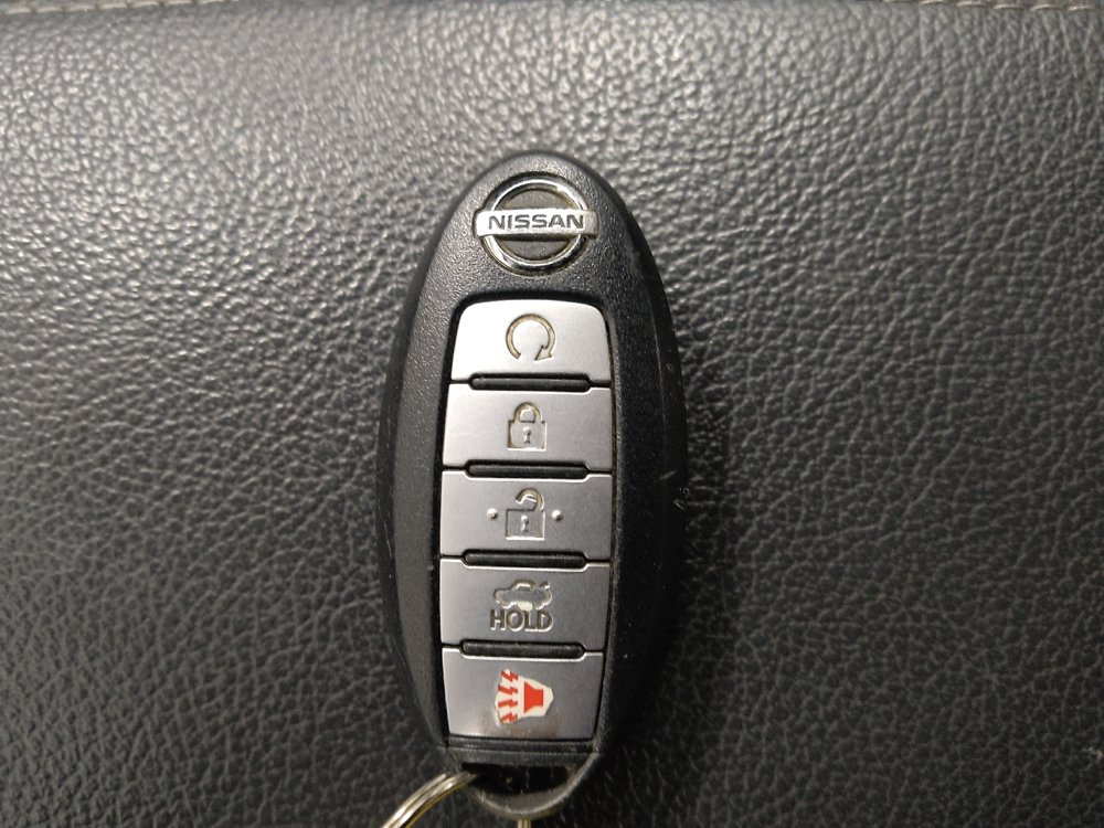 Used 2016 Nissan Altima 2.5 SL w/ Moonroof Package FWD image 32
