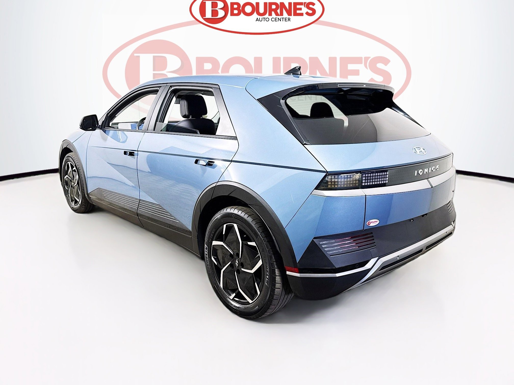 Used 2024 Hyundai Ioniq 5 SE image 8