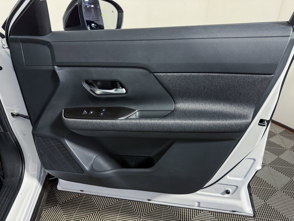 Certified 2026 Nissan Kicks SV w/ Cold Weather Package image 41