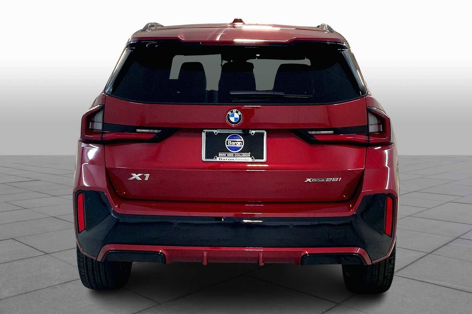 New 2026 BMW X1 xDrive28i w/ M Sport Package image 4