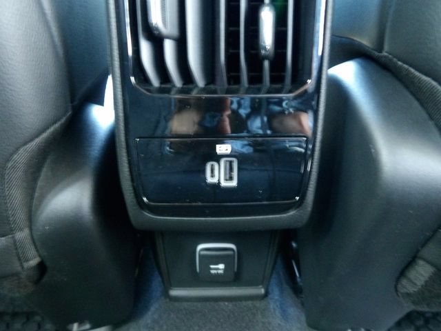 New 2026 Jeep Compass Latitude AWD/4WD image 12
