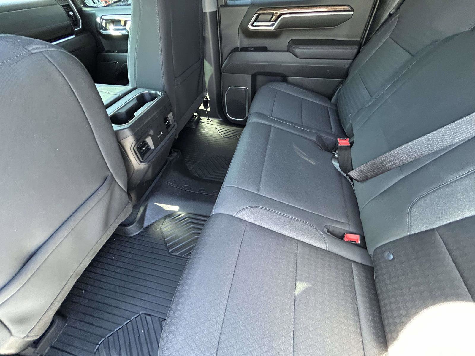 Used 2022 Chevrolet Silverado 1500 LT Trail Boss w/ LPO, Dark Essentials Package image 10