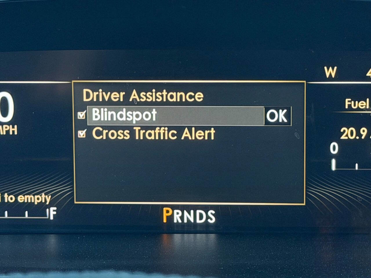 Used 2017 Lincoln Continental Select AWD/4WD image 35