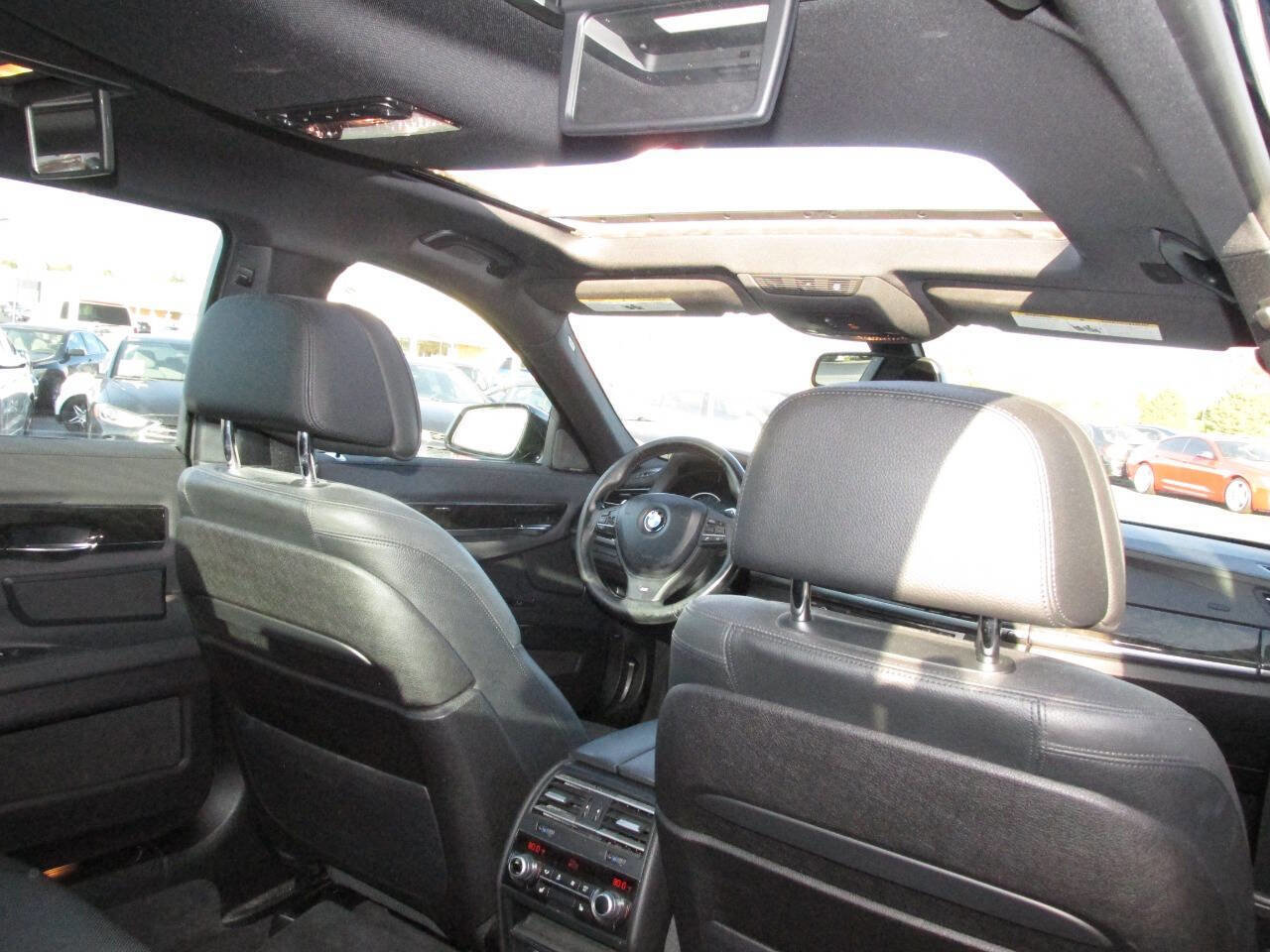 Used 2014 BMW 740Li w/ Executive Package image 23