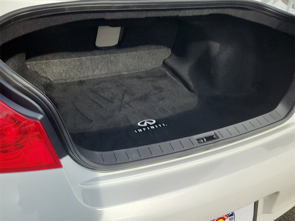 Used 2013 INFINITI G37 x w/ Premium Pkg image 12