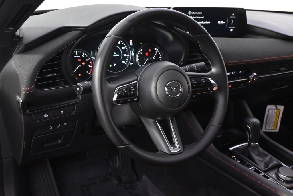 Certified 2025 MAZDA MAZDA3 Carbon image 11
