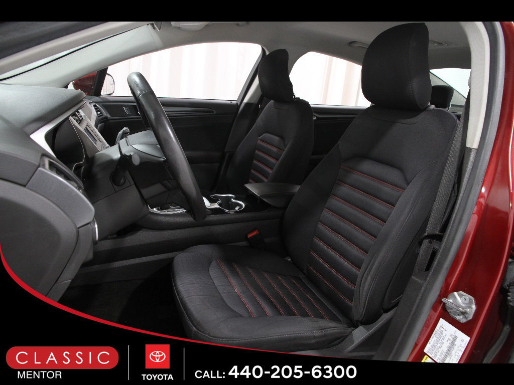 Used 2014 Ford Fusion SE w/ Equipment Group 201A image 5