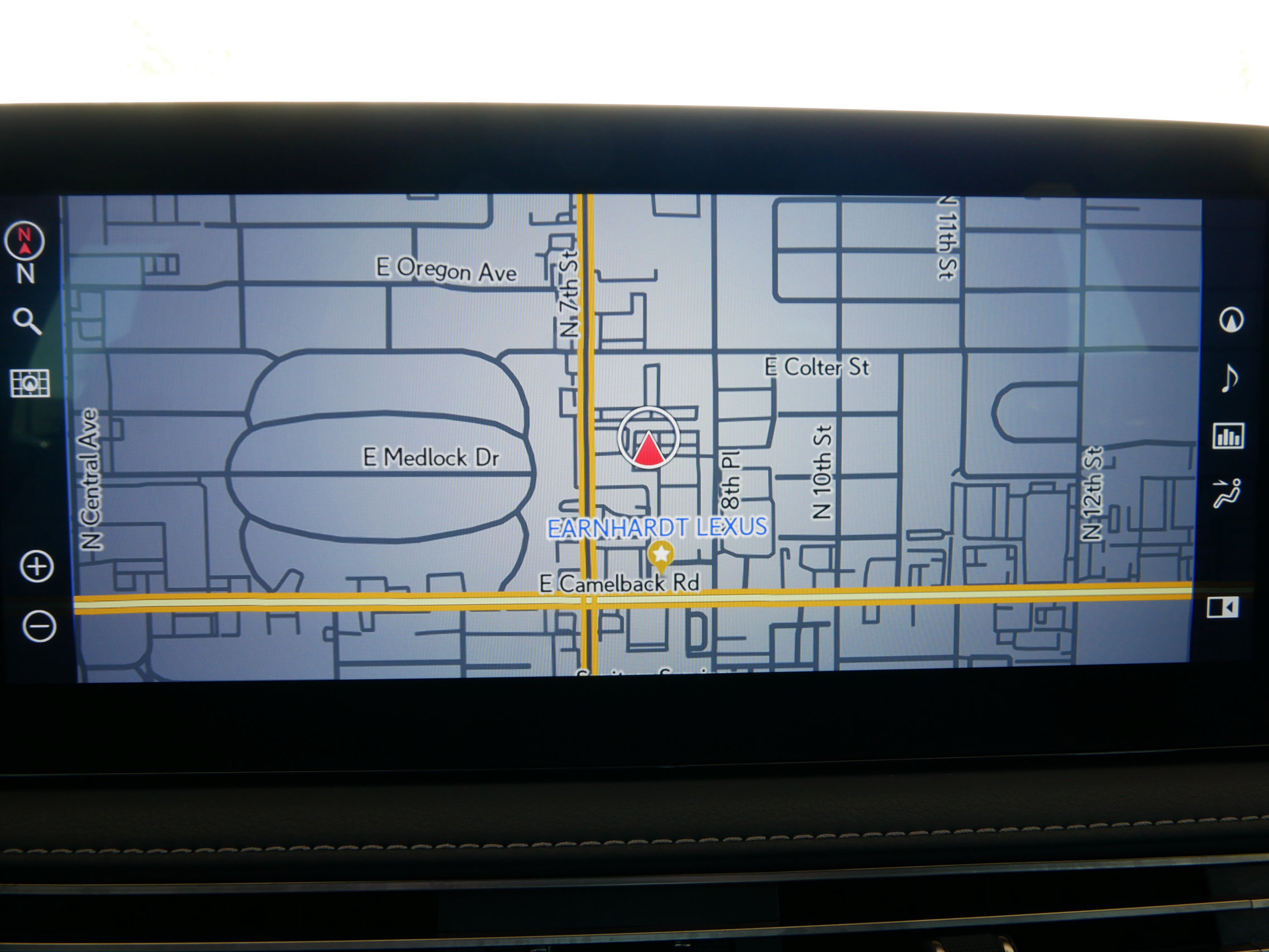 Used 2022 Lexus LS 500 w/ Accessory Package (Z1) RWD image 29