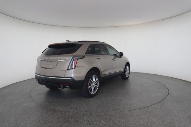 Used 2023 Cadillac XT5 Sportv w/ LPO, Floor Liner Package image 18