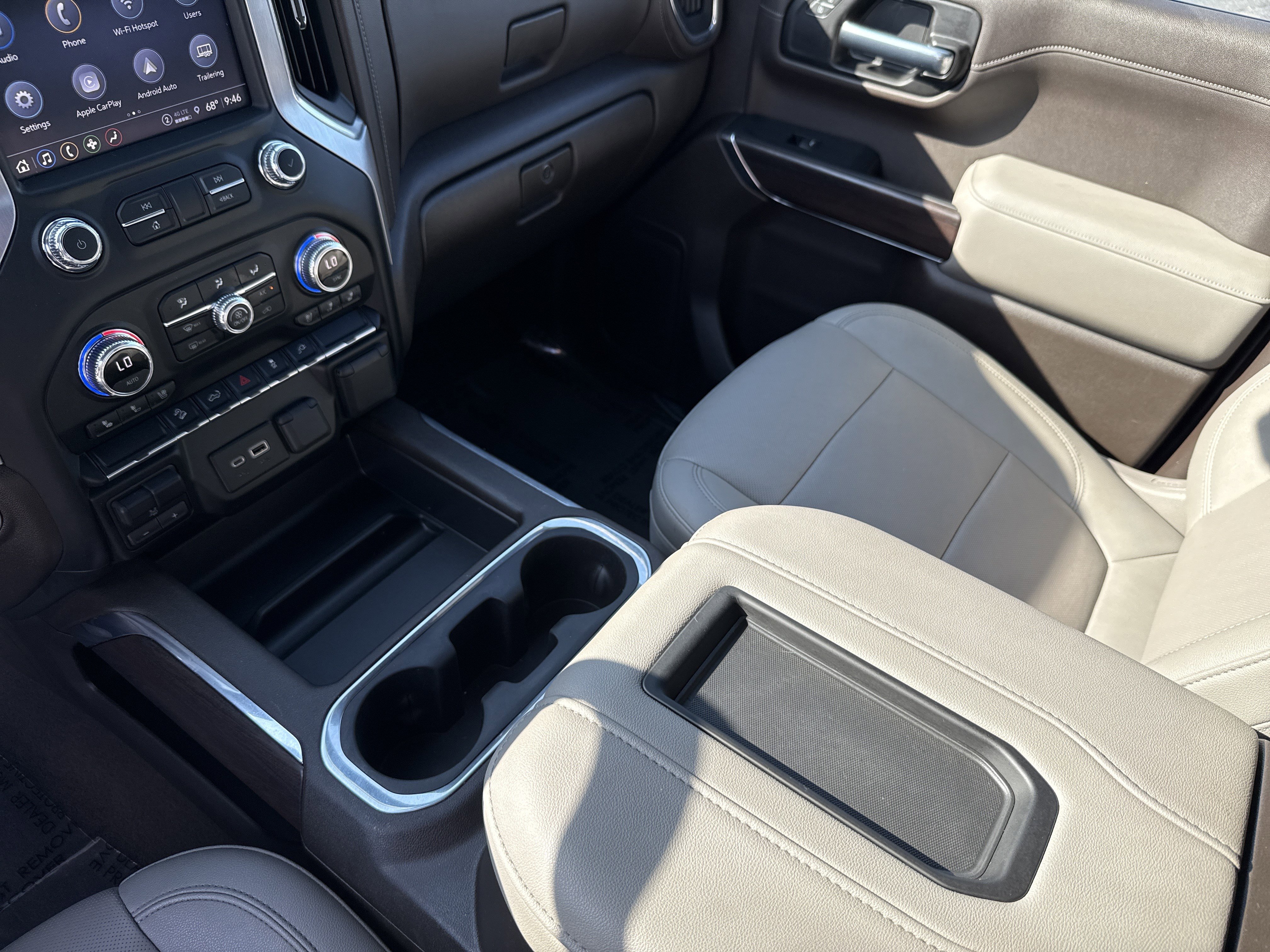 Used 2022 GMC Sierra 1500 SLT w/ SLT Premium Package AWD/4WD image 26