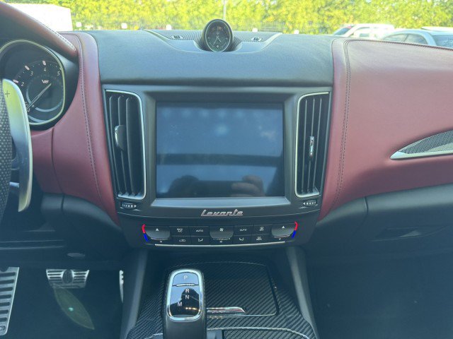 Used 2019 Maserati Levante GTS AWD/4WD image 36