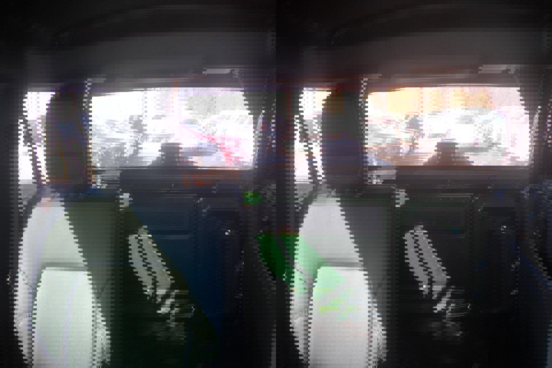 Used 2025 Ford Bronco Badlands image 13