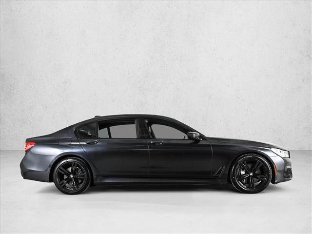 Used 2018 BMW 750i xDrive image 4